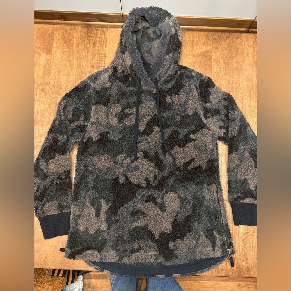 Camo Side Zip Hoodie